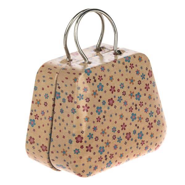 جعبه هدیه کد 153، 153 Gift Box