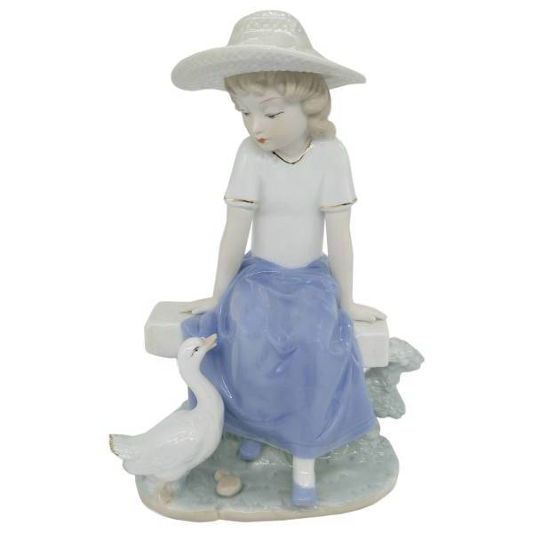 مجسمه کیدتونز کد KDM-039، Kidtunse KDM-039 Statue