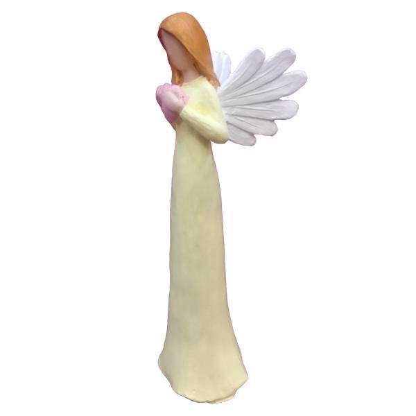 مجسمه فرشته بالدار ایستاده طرح عشق