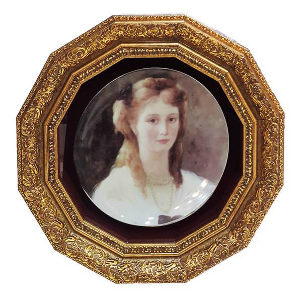 تابلو بشقاب دار مدل 196