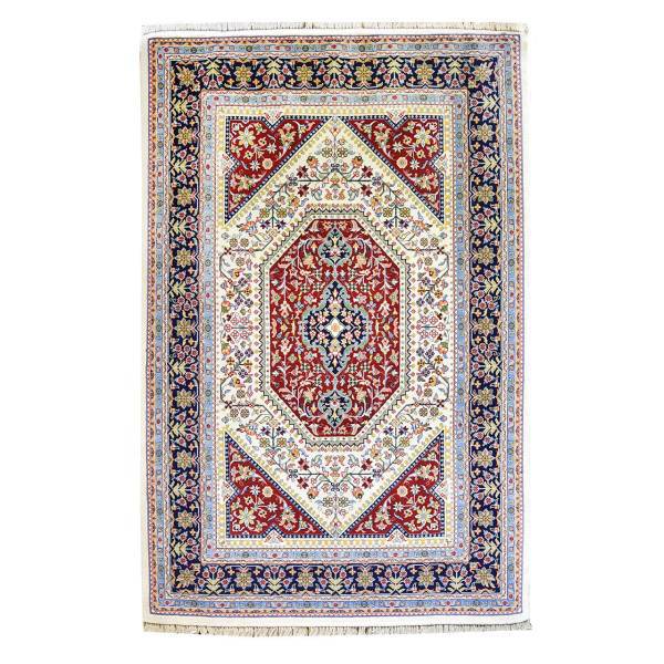 فرش ماشینی پشمی آقای فرش زمینه کرم کد 9002