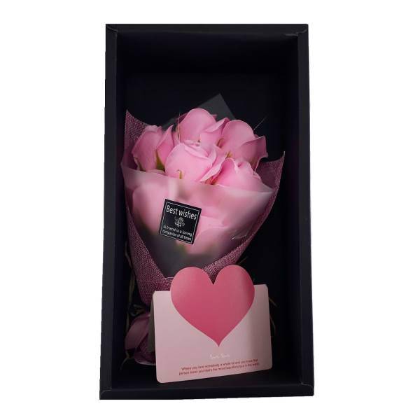 جعبه کادویی گل LOVE مدل black Box، Black Box LOVE Aromatic Flower Box