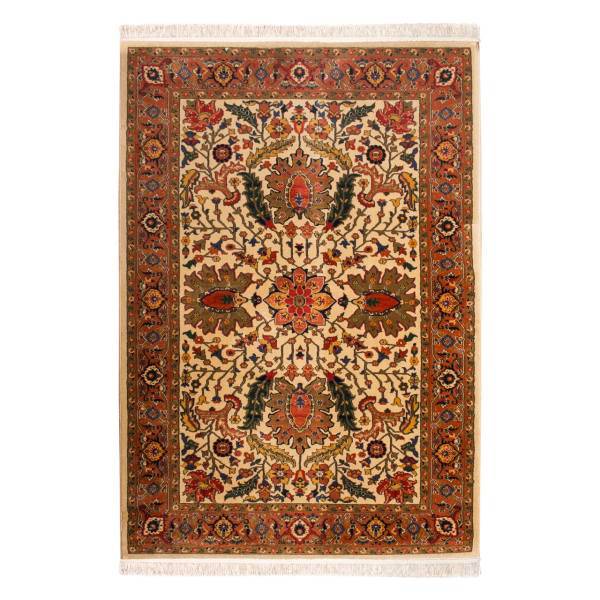 فرش ماشینی پاتریس طرح لوتوس زمینه کرم