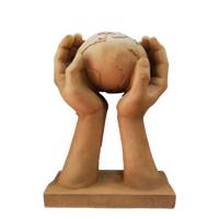 مجسمه ریما کالا طرح کره زمین