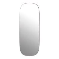 آینه زووس مدل Muuto Xoos Muuto mirror